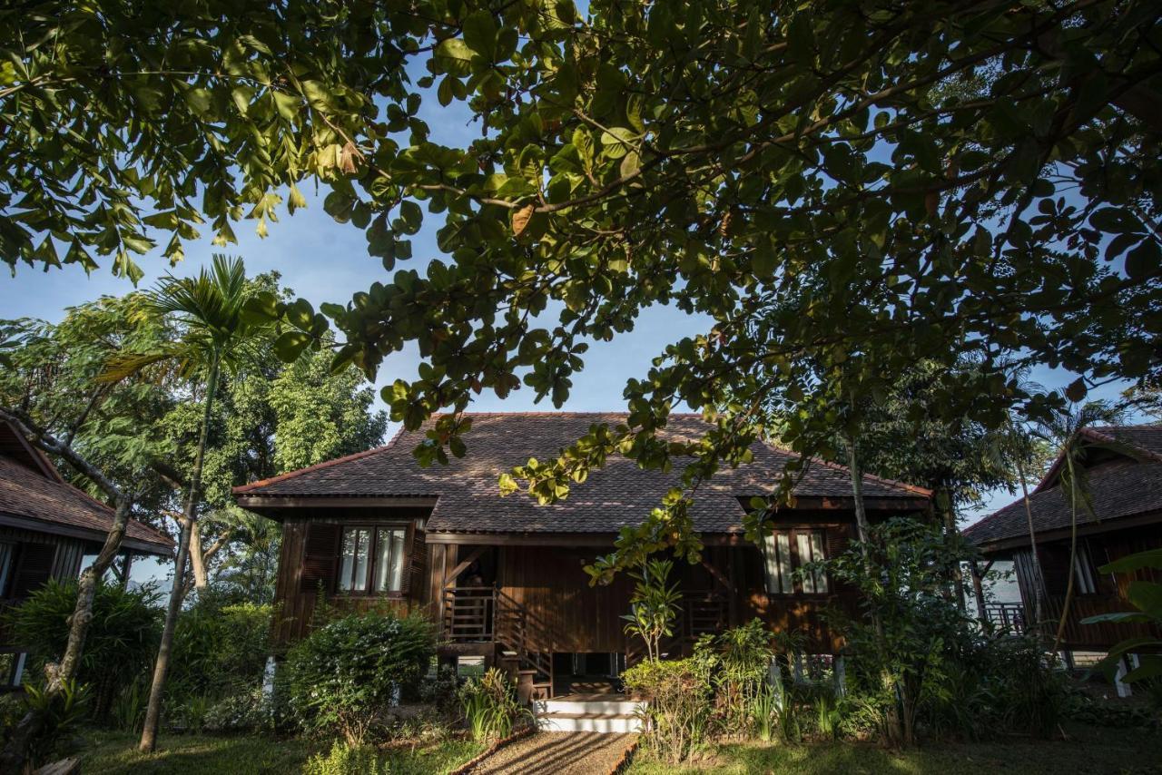 La Folie Lodge Champassak Exterior foto